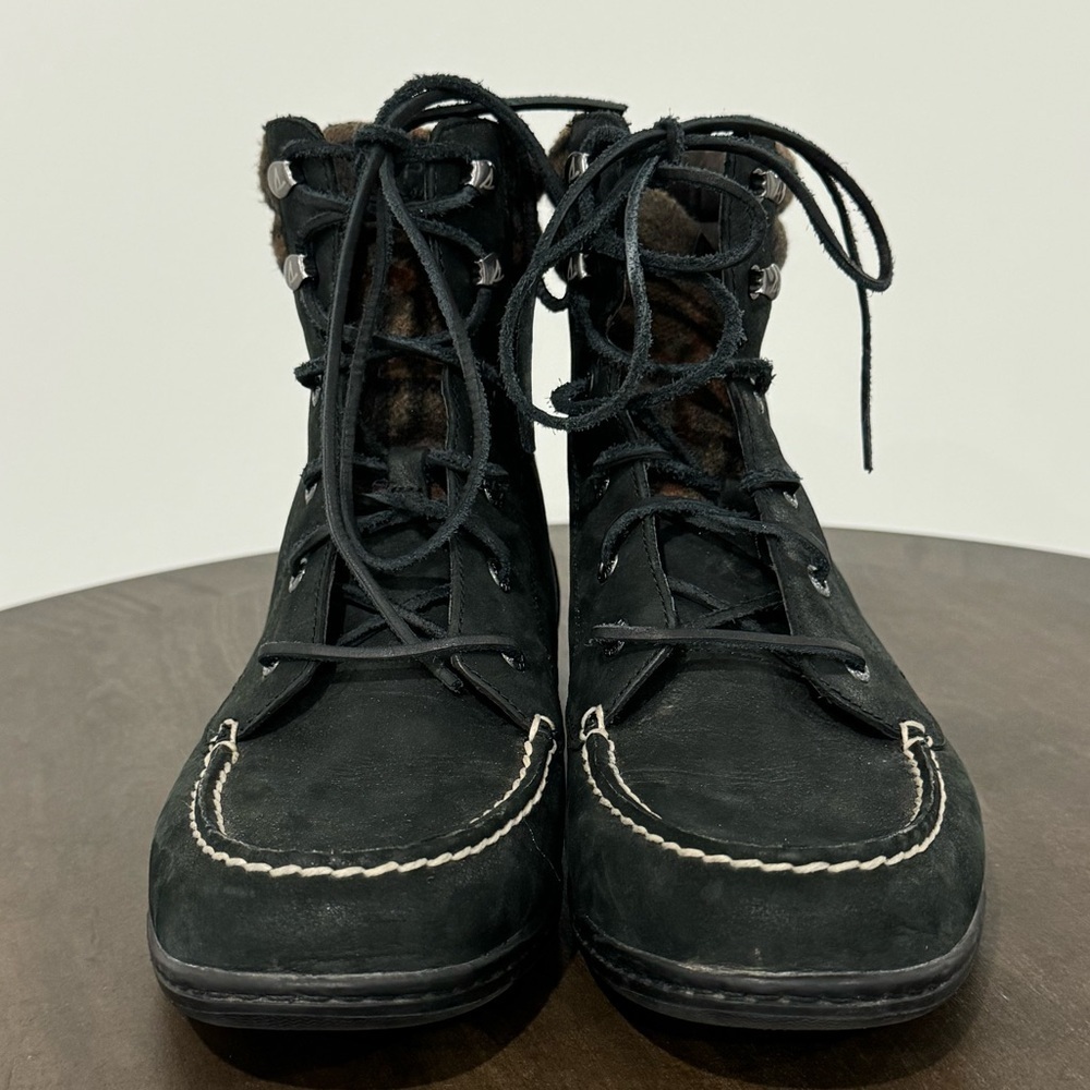 EUC Sperry Top Sider Bootie - Black Suede - Size 9.5 - Picture 4 of 6